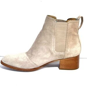 Rag & Bone Dixon Beige Taupe Nubuck Suede Leather Ankle Bootie Sz 9.5 / EU 39.5
